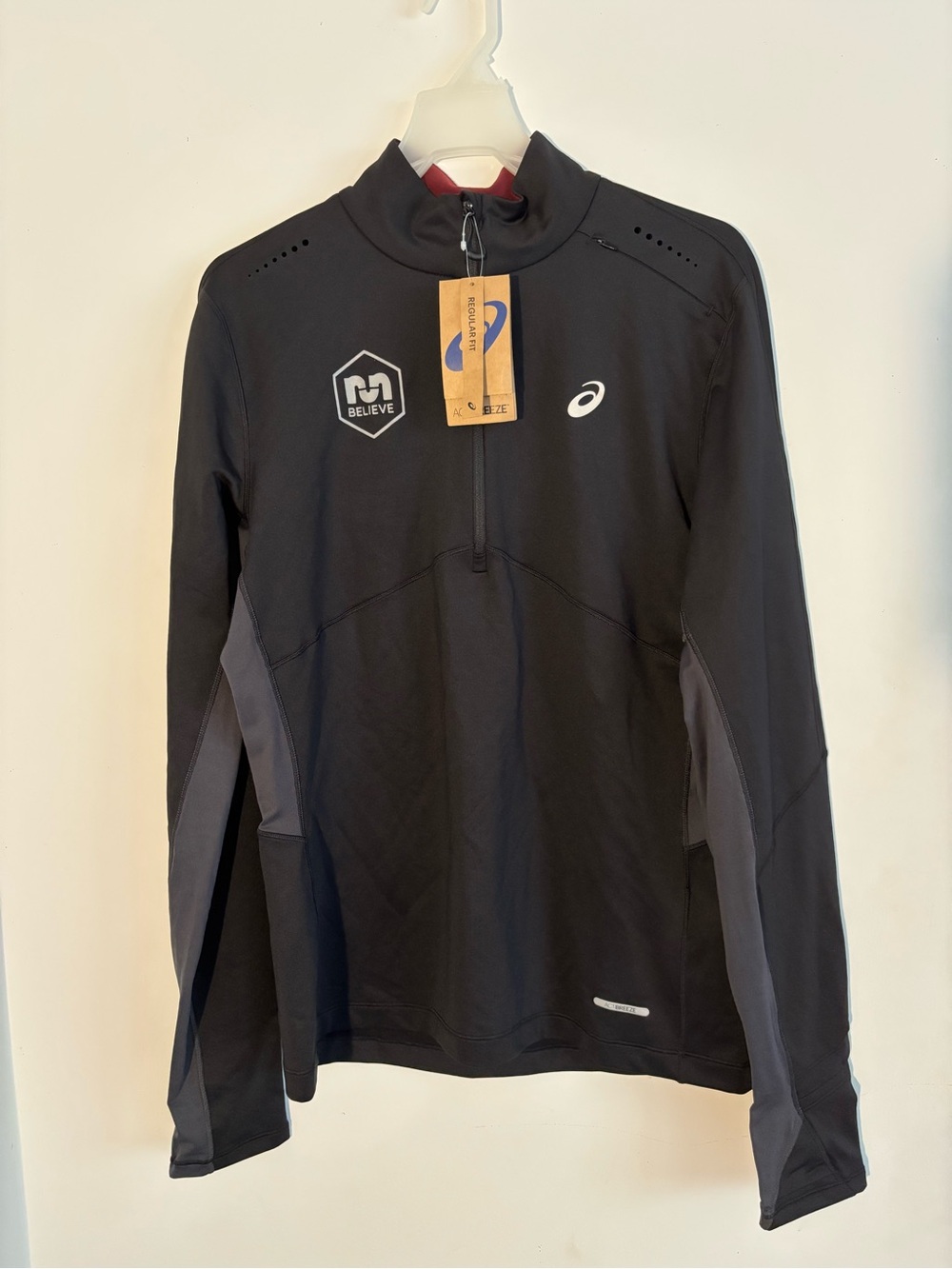 ASICS x Believe in the Run Winter Run 1/2 Zip Mid Layer Black Men’s M NWT